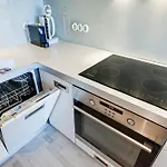 Fahle, Skyline View 1 Bedroom Flat Near Centre Tallin