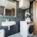 Fahle, Skyline View 1 Bedroom Flat Near Centre * 塔林