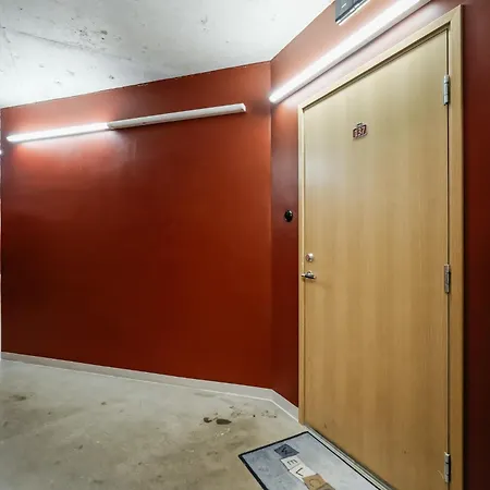 Fahle, Skyline View 1 Bedroom Flat Near Centre 塔林