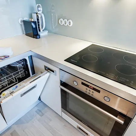 Fahle, Skyline View 1 Bedroom Flat Near Centre Tallin