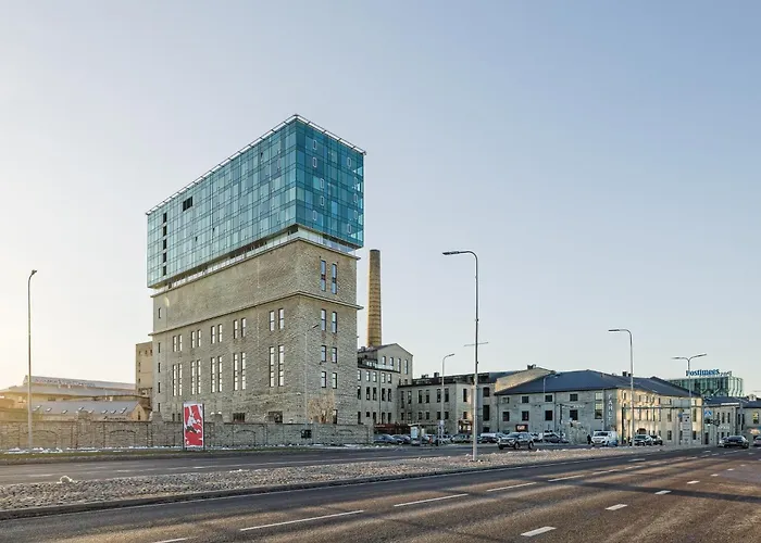 Fahle, Skyline View 1 Bedroom Flat Near Centre