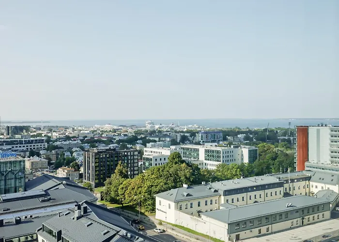 Fahle, Skyline View 1 Bedroom Flat Near Centre