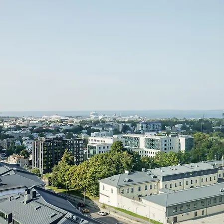 Fahle, Skyline View 1 Bedroom Flat Near Centre