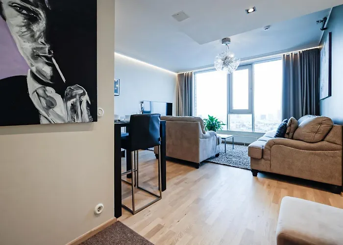 Fahle, Skyline View 1 Bedroom Flat Near Centre Tallin