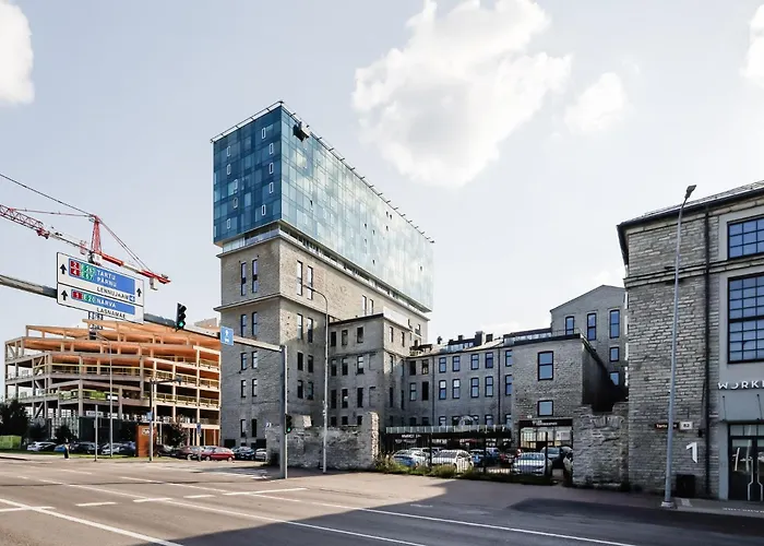 Fahle, Skyline View 1 Bedroom Flat Near Centre Tallin